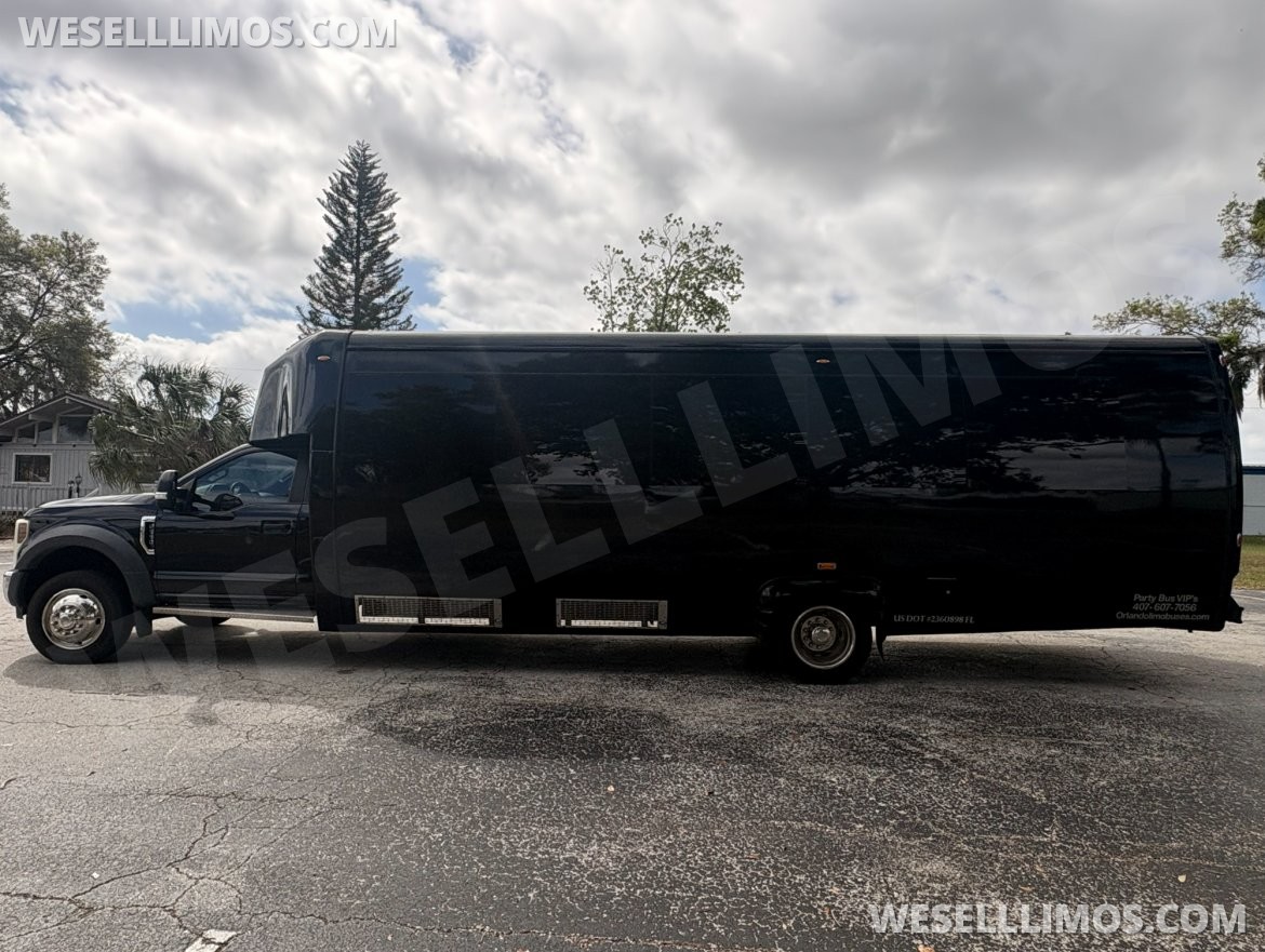 Limo Bus for Sale in Orlando, FL - Photo 2