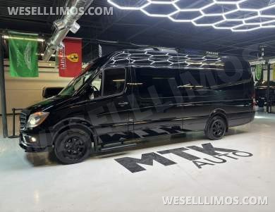 2014 Level Up Customs Mercedes-Benz Sprinter 3500 Daycruiser - Sprinter for Sale in Richmond, VA - Photo 10