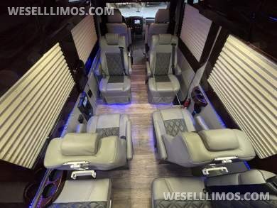 2014 Level Up Customs Mercedes-Benz Sprinter 3500 Daycruiser - Sprinter for Sale in Richmond, VA - Photo 45