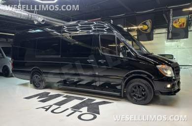 2014 Level Up Customs Mercedes-Benz Sprinter 3500 Daycruiser - Sprinter for Sale in Richmond, VA - Photo 48