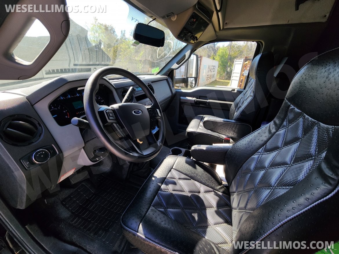 Limo Bus for Sale in Orlando, FL - Photo 15