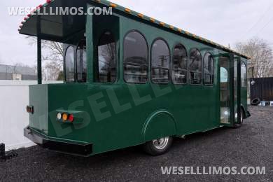 2003 Hometown Ford F53 Trolley - Trolley for Sale in Westport, MA - Photo 14