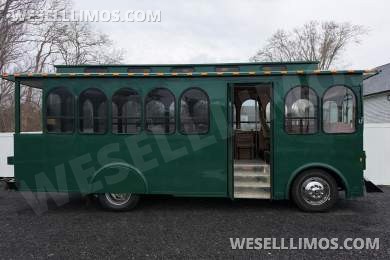 2003 Hometown Ford F53 Trolley - Trolley for Sale in Westport, MA - Photo 15