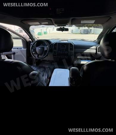 2018 First Class Coachworks Riverside California Ford F550 Limo Bus - Limo Bus for Sale in Orlando, FL - Photo 9