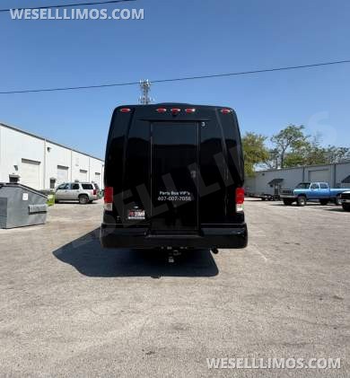 2018 First Class Coachworks Riverside California Ford F550 Limo Bus - Limo Bus for Sale in Orlando, FL - Photo 10