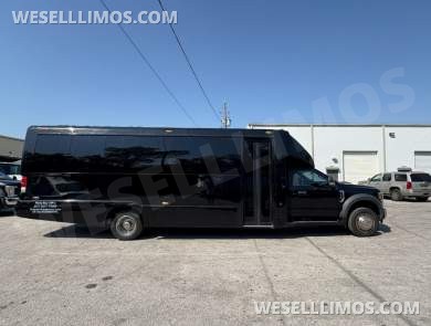 2018 First Class Coachworks Riverside California Ford F550 Limo Bus - Limo Bus for Sale in Orlando, FL - Photo 11