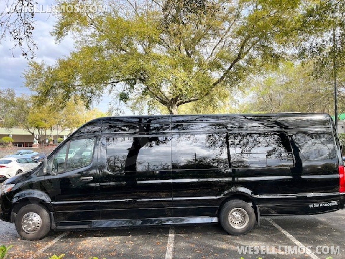 Sprinter for Sale in Orlando, FL - Main Photo
