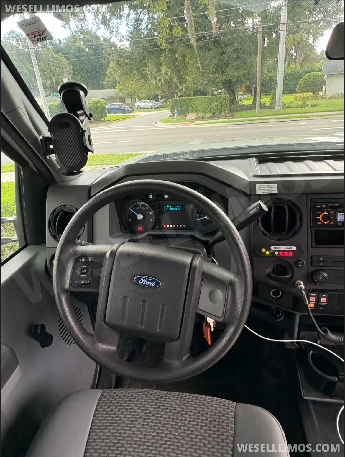Shuttle Bus for Sale in Webster, FL - Photo 9