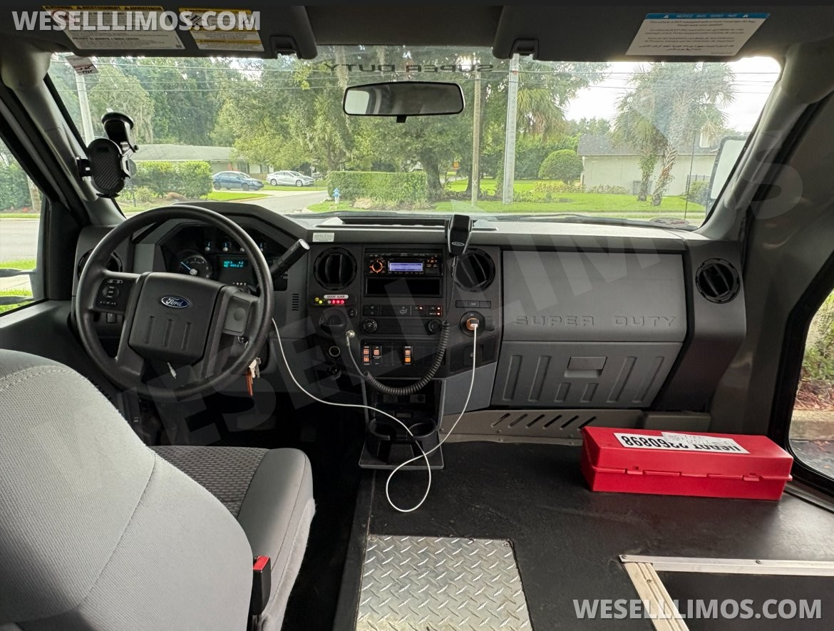 Shuttle Bus for Sale in Webster, FL - Photo 10