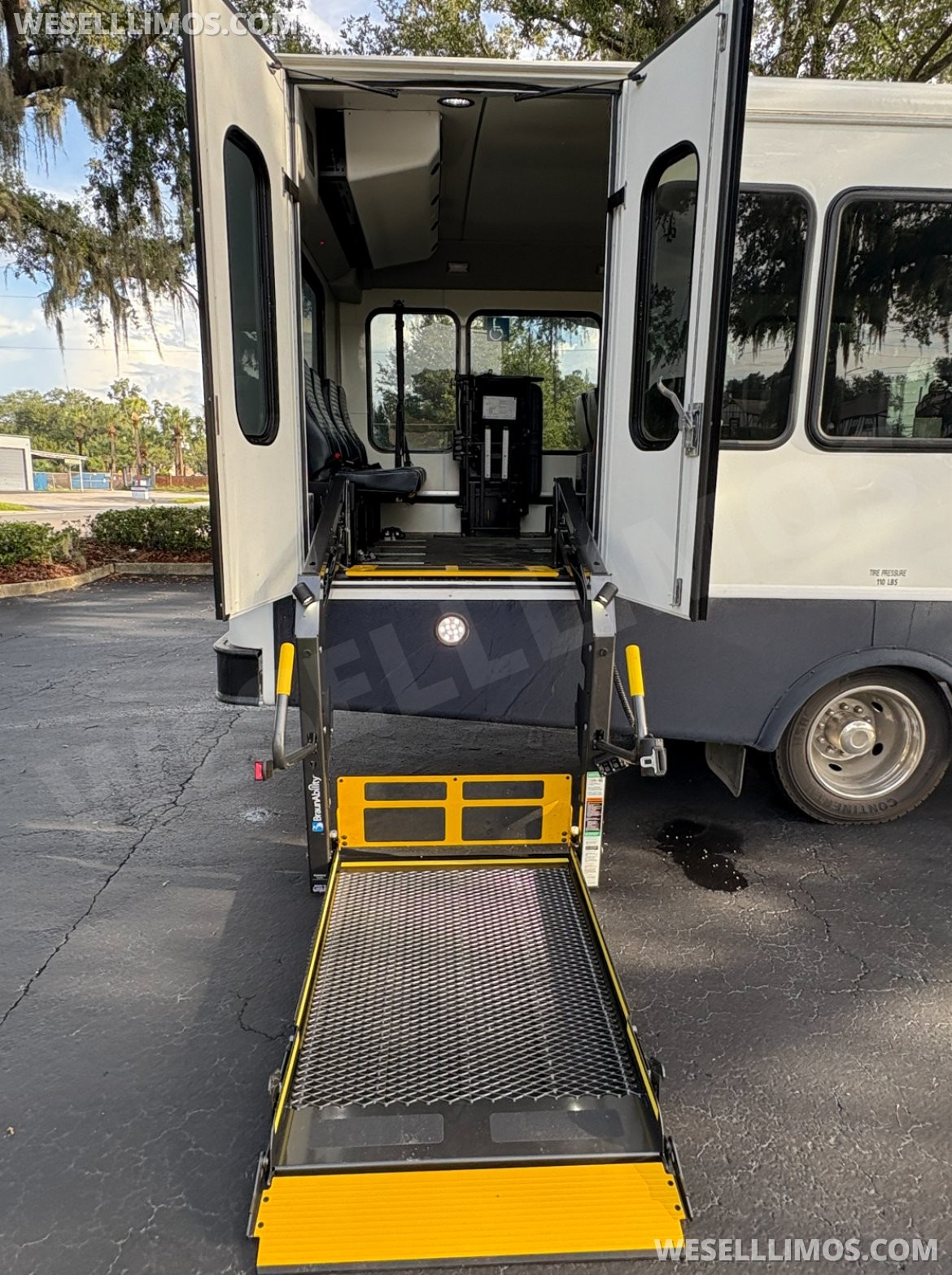 Shuttle Bus for Sale in Webster, FL - Photo 12