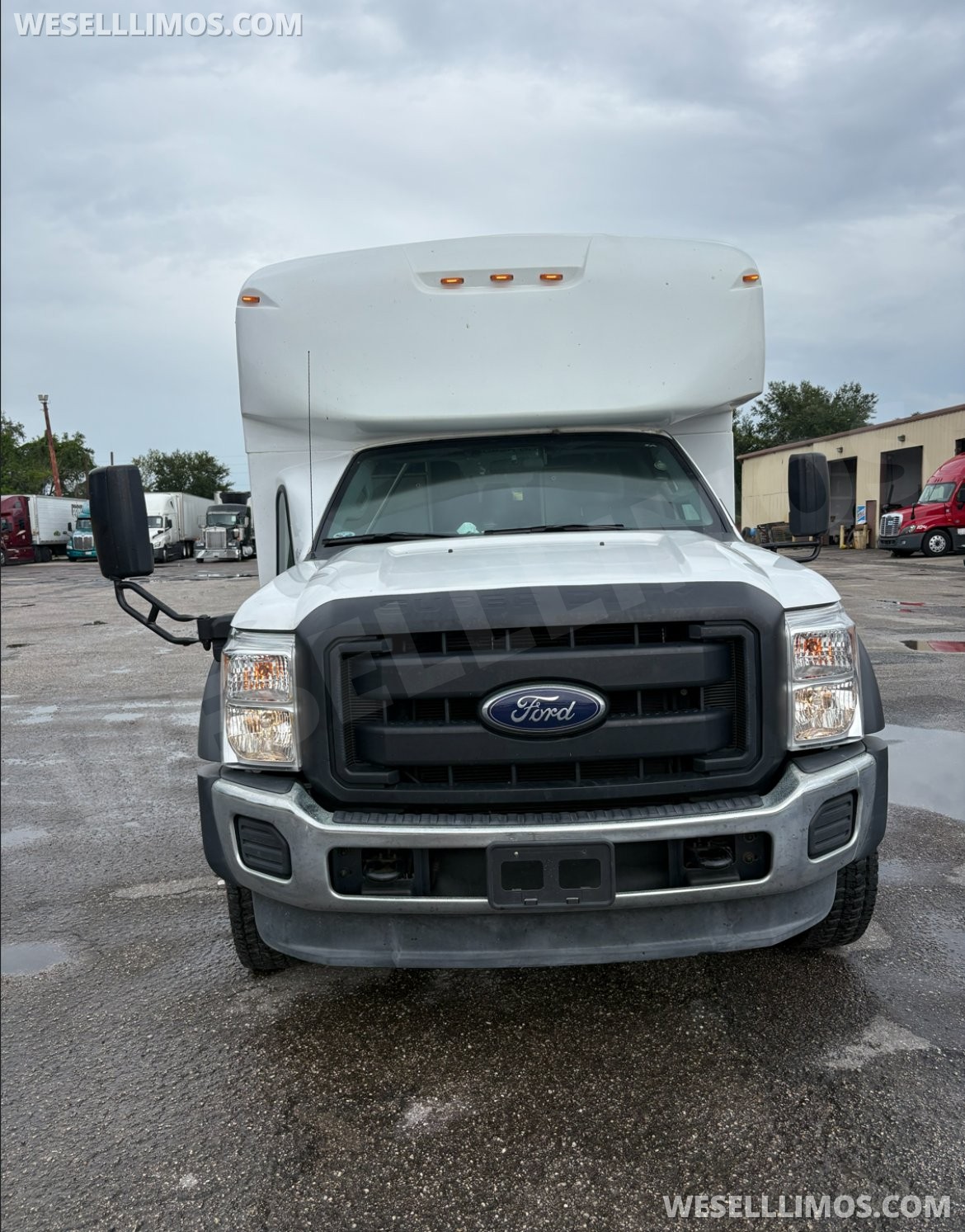Shuttle Bus for Sale in Webster, FL - Photo 14
