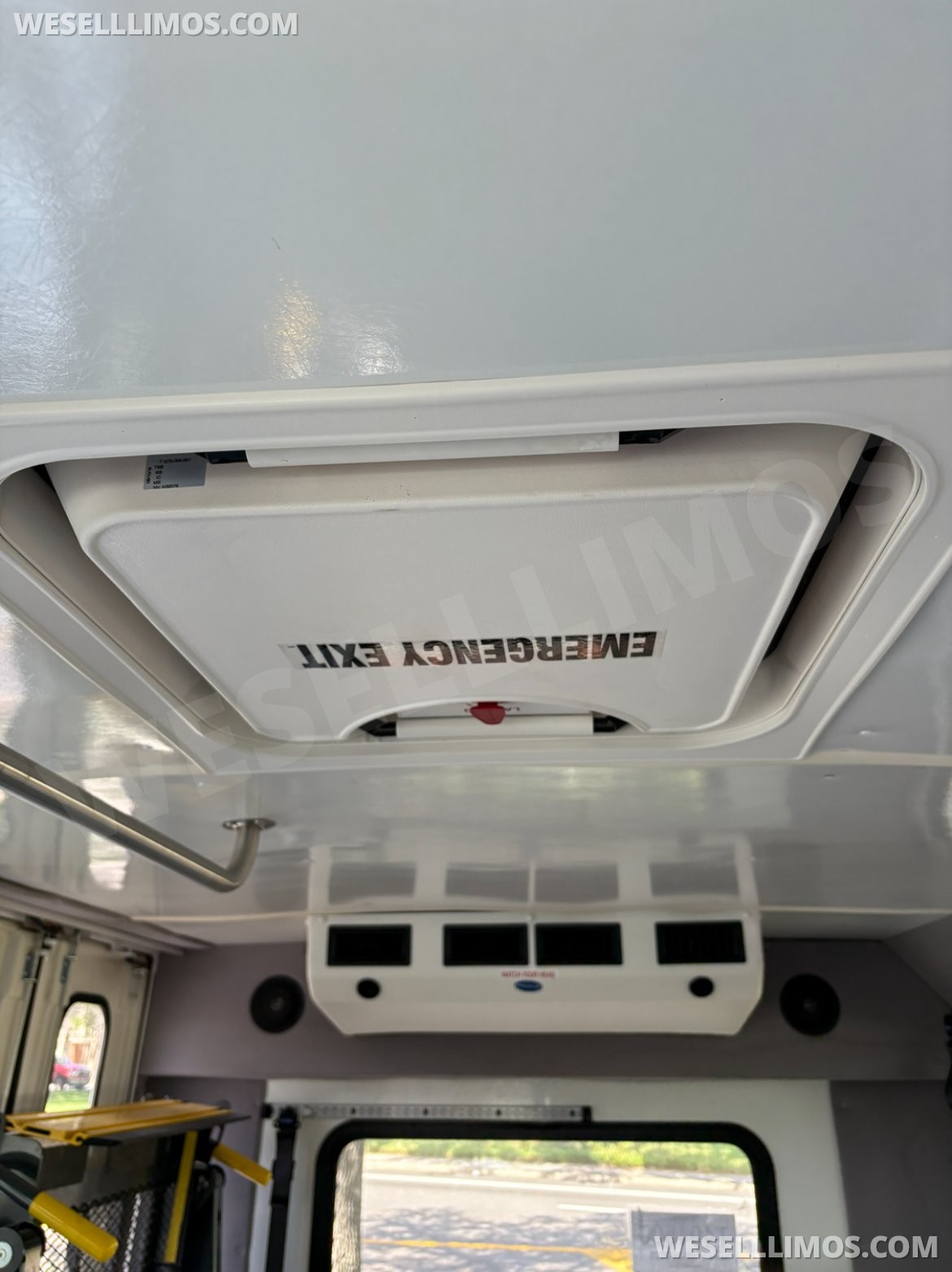 Shuttle Bus for Sale in Bushnell, FL - Photo 7
