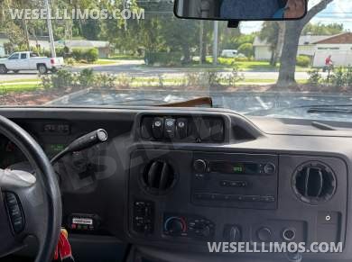 2019 Goshen Ford E450 Shuttle Bus - Shuttle Bus for Sale in Bushnell, FL - Photo 13