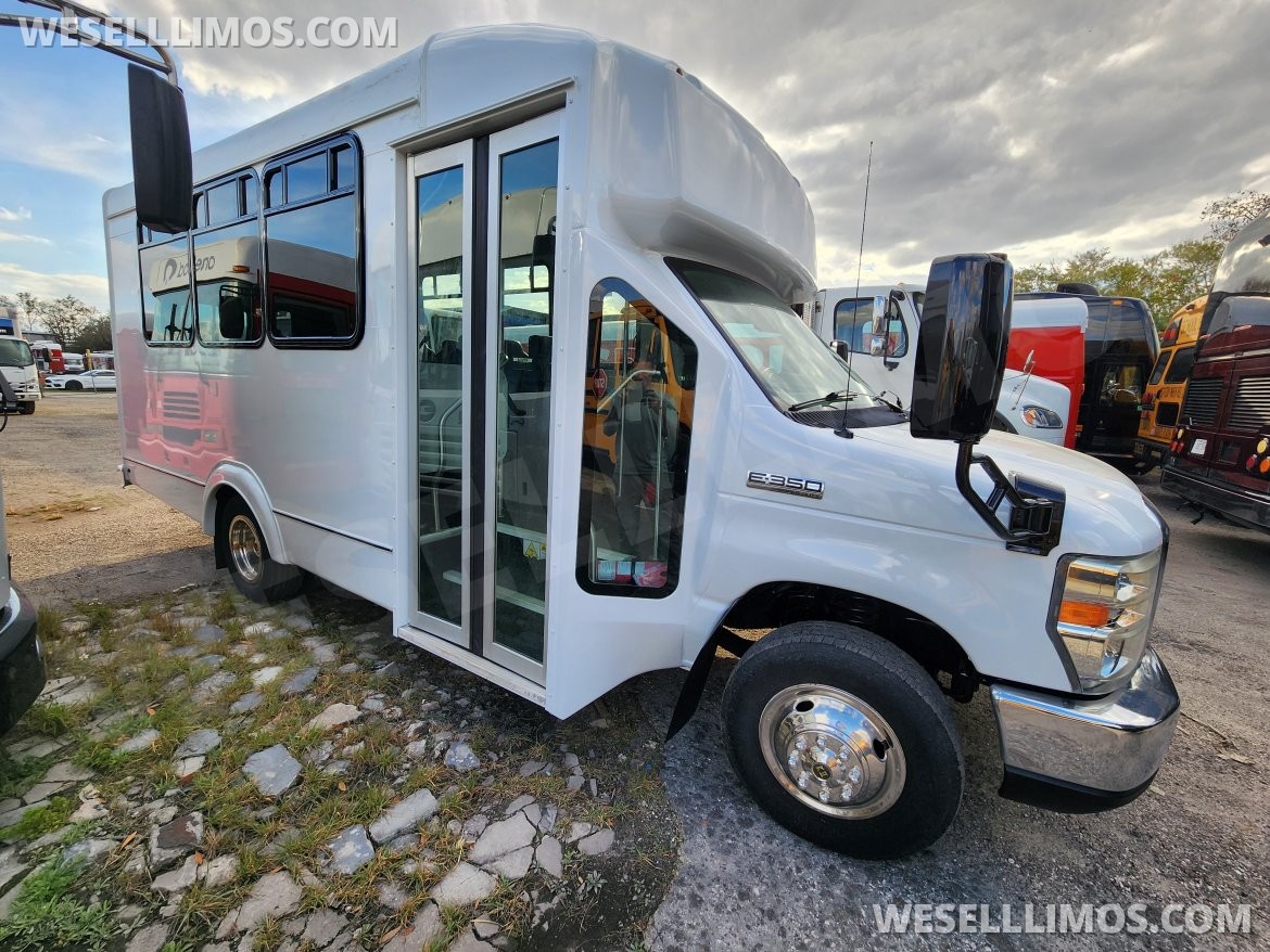 Shuttle Bus for Sale in Bushnell, FL - Photo 7