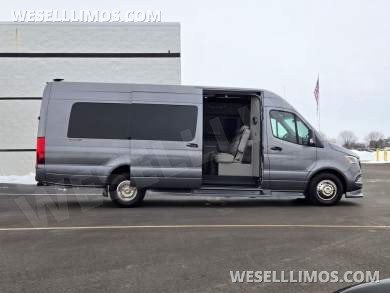 2024 Midwest Automotive Designs Mercedes-Benz Executive Luxury Sprinter - Sprinter for Sale in Troy, OH - Photo 17
