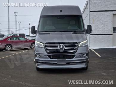 2024 Midwest Automotive Designs Mercedes-Benz Executive Luxury Sprinter - Sprinter for Sale in Troy, OH - Photo 28