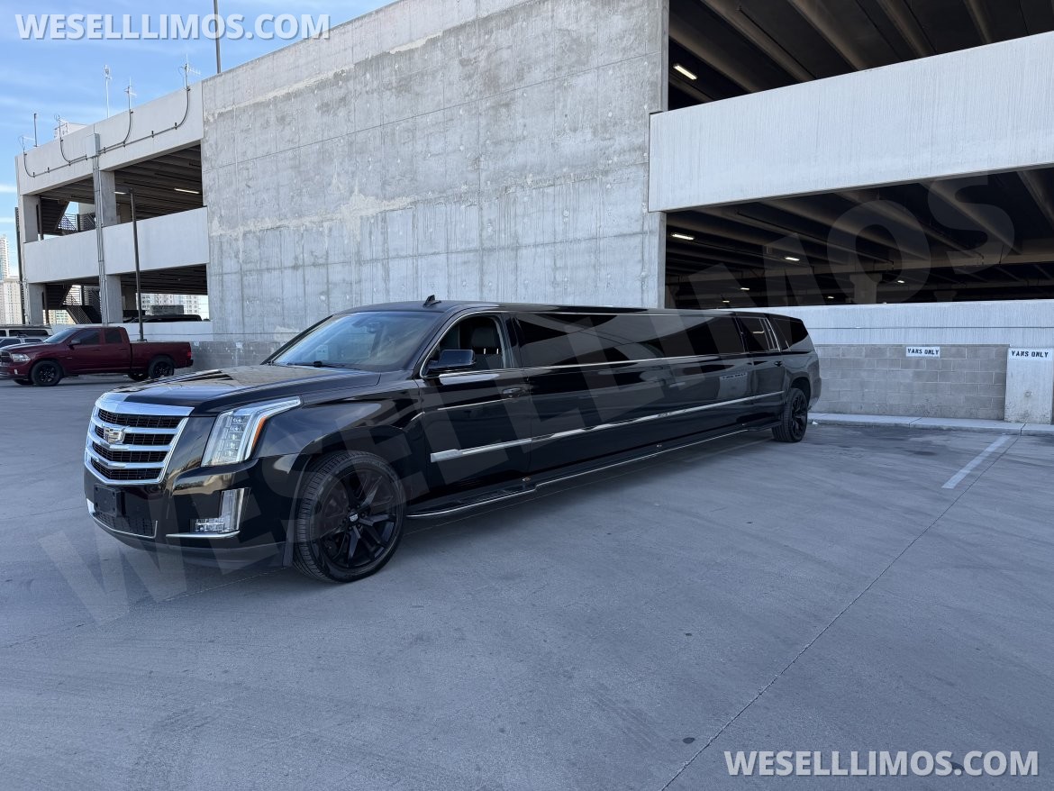 Limousine for Sale in Las Vegas, NV - Photo 3
