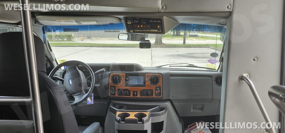 Executive Shuttle for Sale in Houston, TX - Photo 9