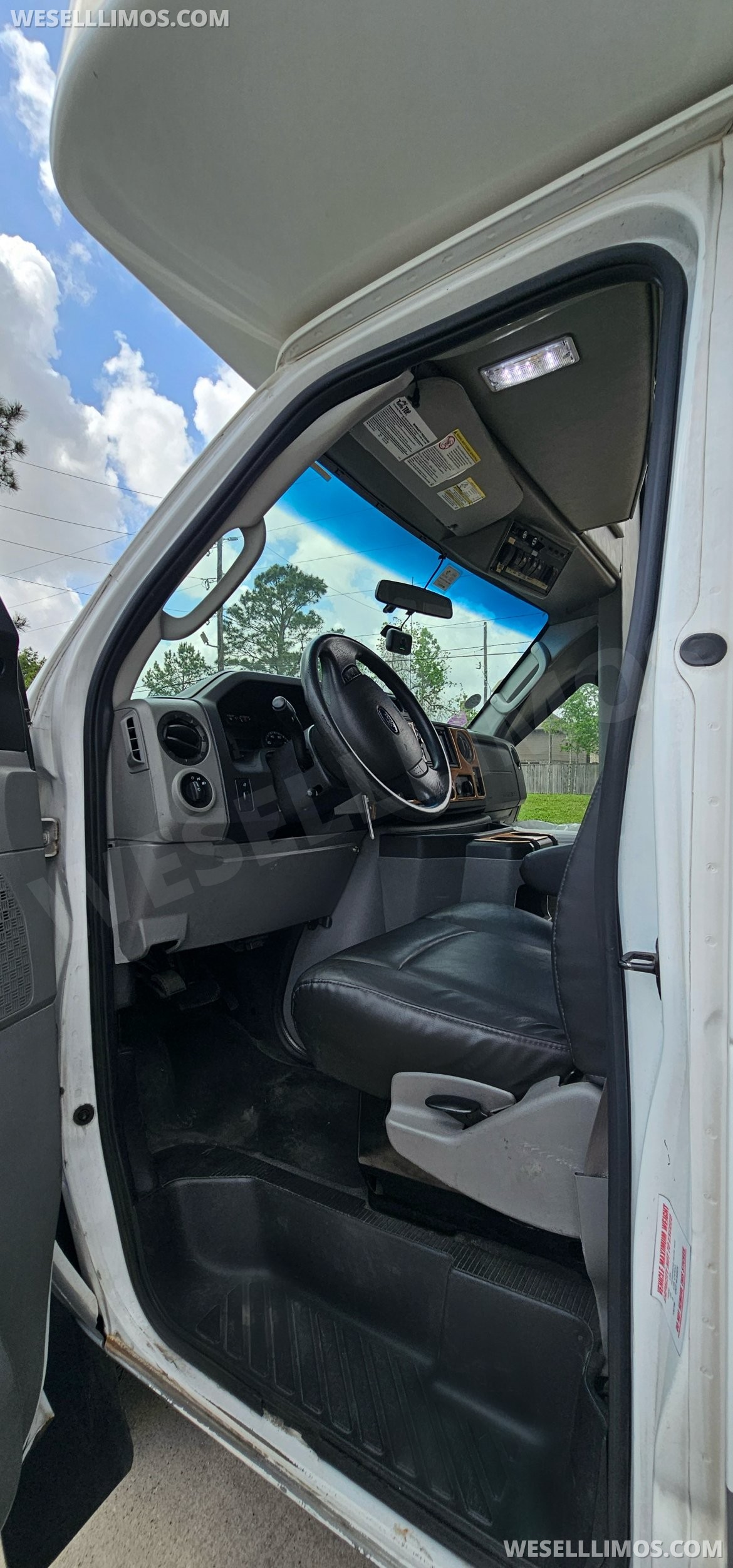 Executive Shuttle for Sale in Houston, TX - Photo 10