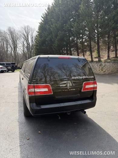 2009 Imperial Lincoln Navigator L SUV Stretch - SUV Stretch for Sale in Annapolis, MD - Photo 10