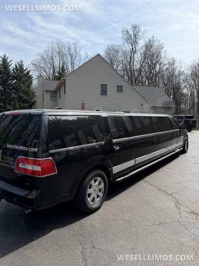 2009 Imperial Lincoln Navigator L SUV Stretch - SUV Stretch for Sale in Annapolis, MD - Photo 11