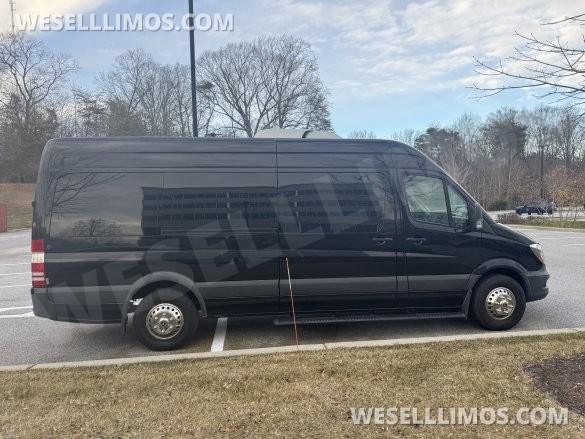 2018 Mercedes-Benz Sprinter 2500 Sprinter for Sale in Annapolis, MD - Photo 3