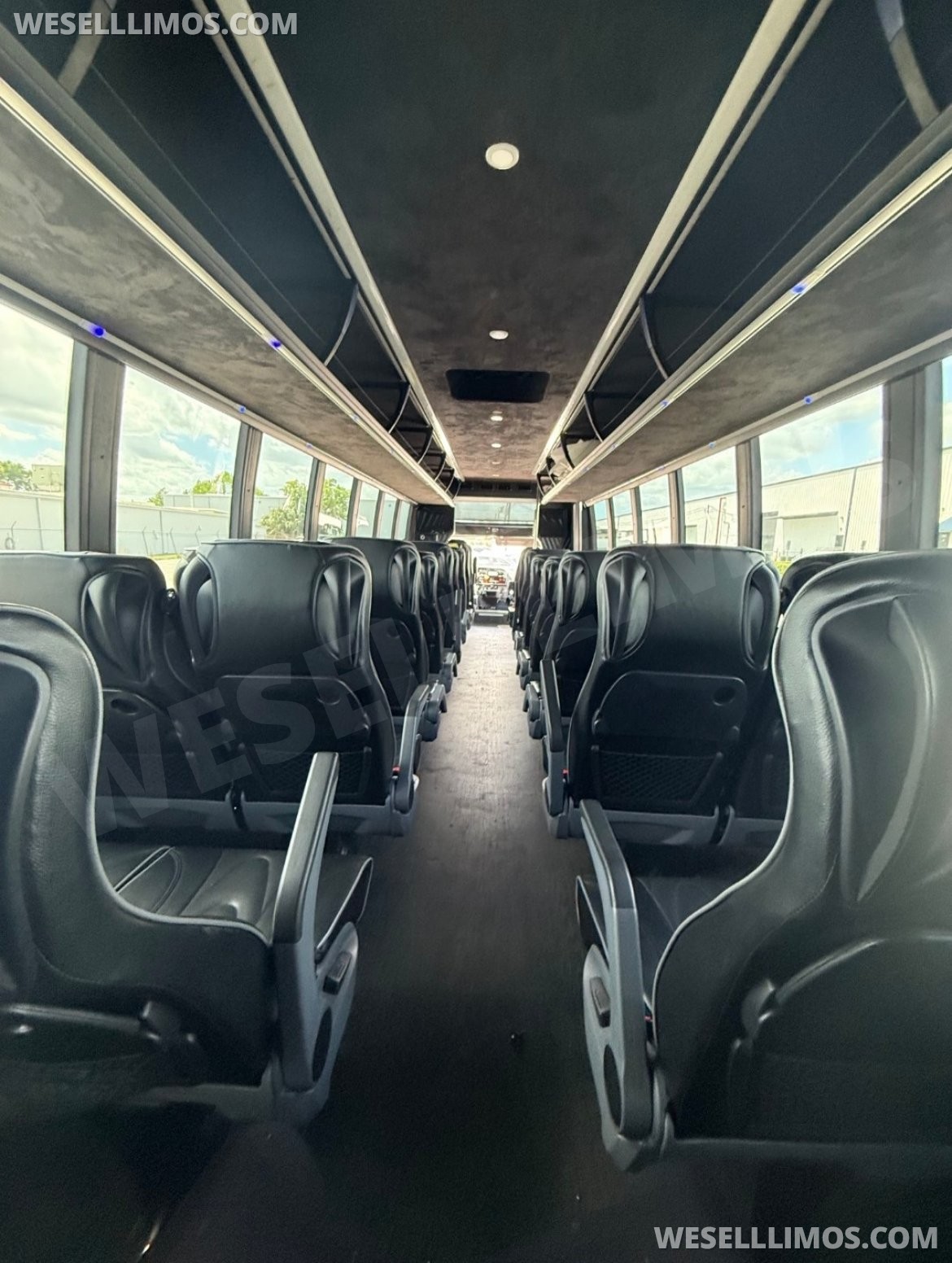 Executive Shuttle for Sale in Bushnell, FL - Photo 8