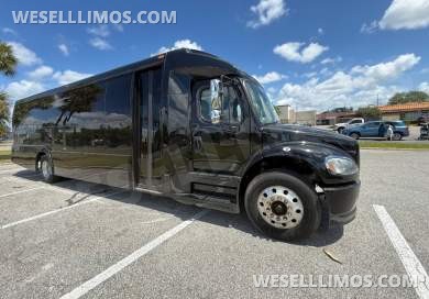 2019 Freightliner M-2 Executive Shuttle for Sale in Bushnell, FL