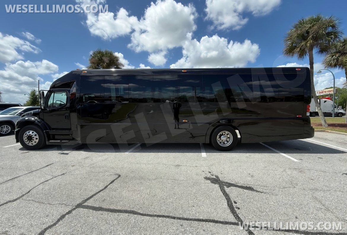 Executive Shuttle for Sale in Bushnell, FL - Photo 2