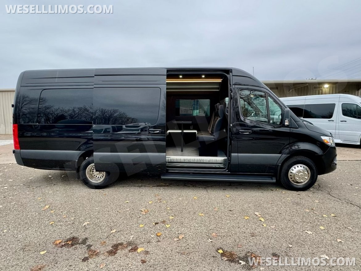 Shuttle Bus for Sale in Erie, PA - Photo 12