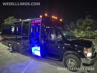2016 Ford E450 Limo Bus for Sale in Orlando, FL