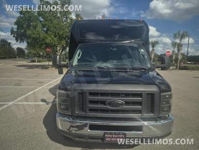 2016 Grech Body upfitted by First Class Coachworks Ford E450 Limo Bus - Limo Bus for Sale in Orlando, FL - Photo 8