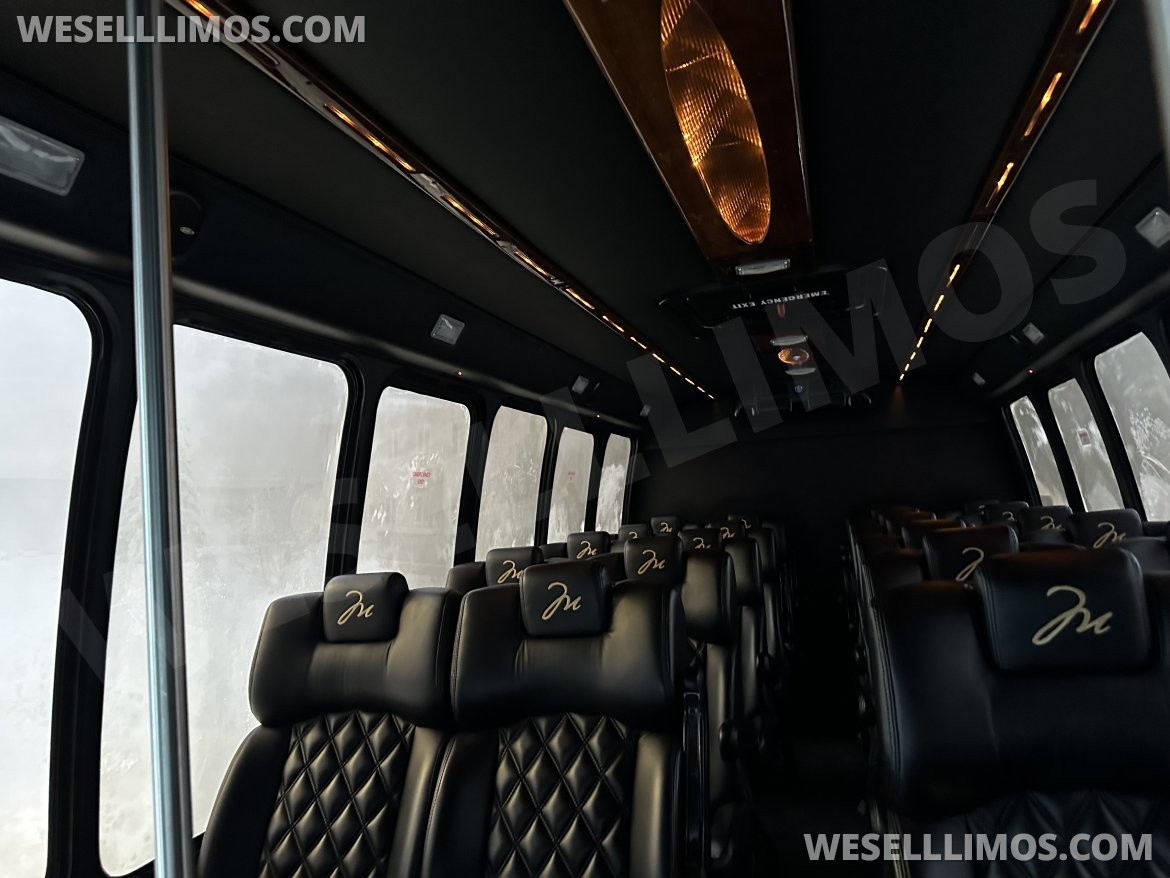 Executive Shuttle for Sale in Fairbanks, AK - Photo 2