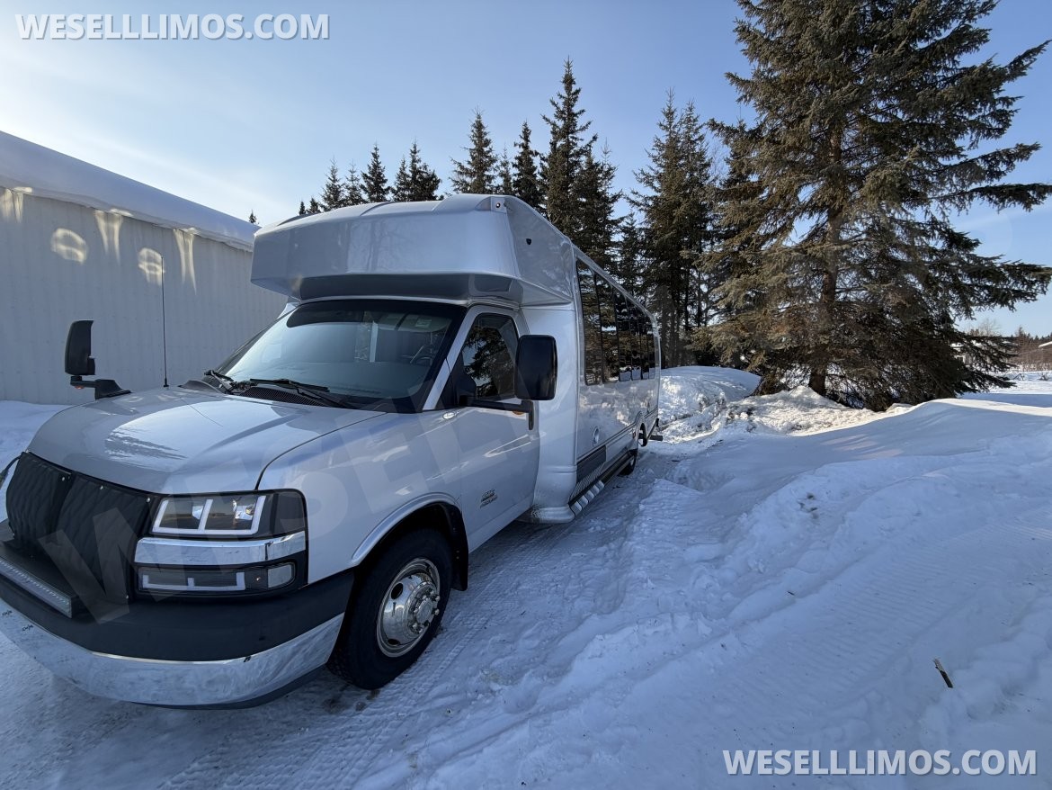 Executive Shuttle for Sale in Fairbanks, AK - Photo 4