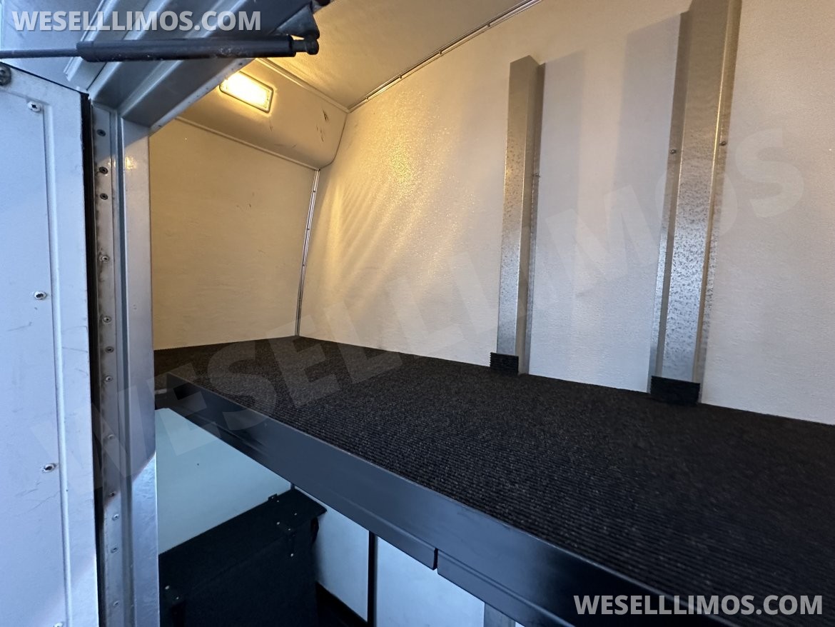 Executive Shuttle for Sale in Fairbanks, AK - Photo 7