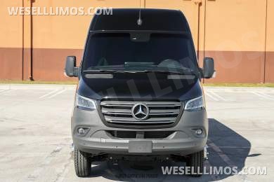 2024 Mercedes-Benz Sprinter 3500 Sprinter - Sprinter for Sale in Palmetto Bay, FL - Photo 2