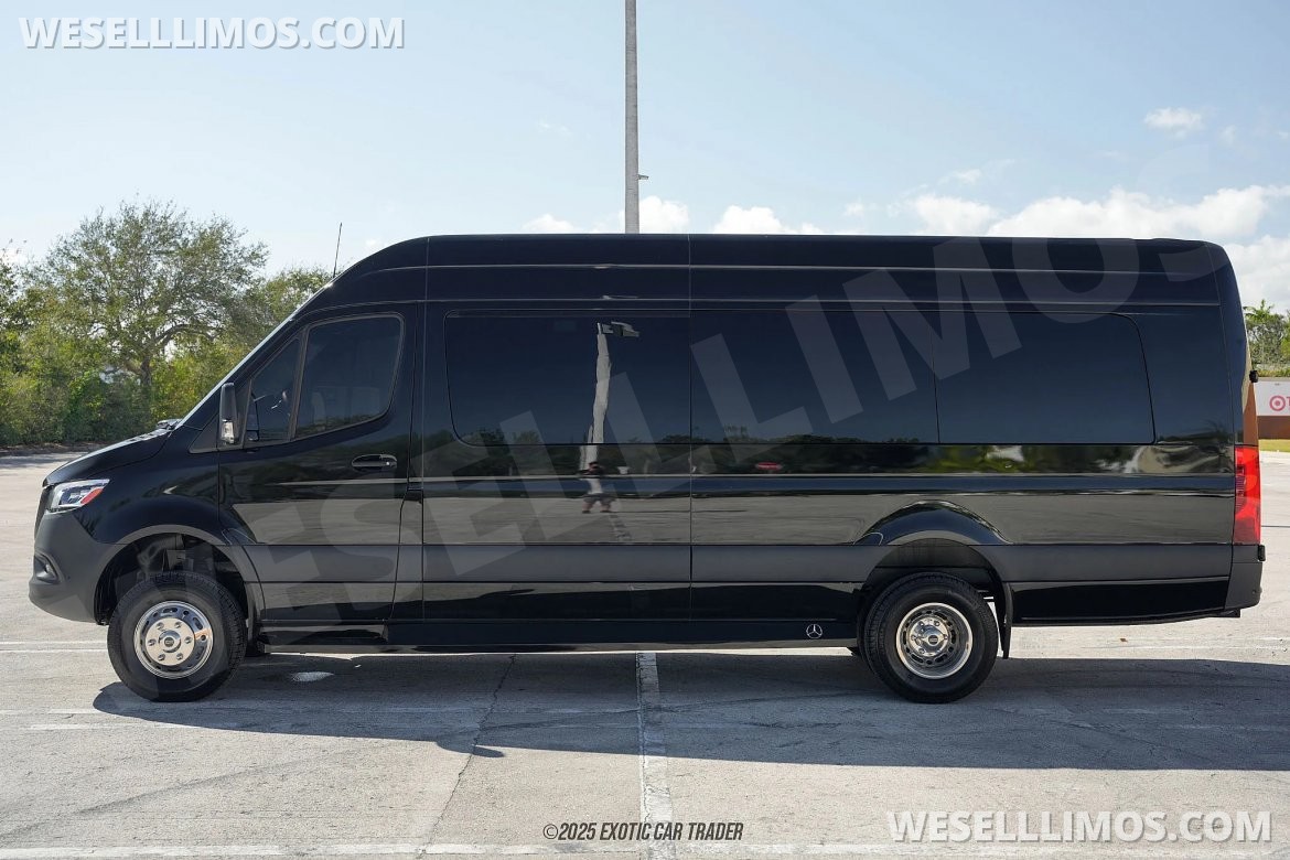 Sprinter for Sale in Palmetto Bay, FL - Photo 3