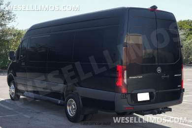 2024 Mercedes-Benz Sprinter 3500 Sprinter - Sprinter for Sale in Palmetto Bay, FL - Photo 4