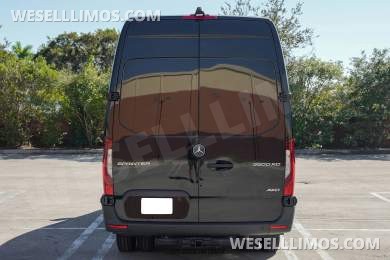 2024 Mercedes-Benz Sprinter 3500 Sprinter - Sprinter for Sale in Palmetto Bay, FL - Photo 5