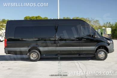 2024 Mercedes-Benz Sprinter 3500 Sprinter - Sprinter for Sale in Palmetto Bay, FL - Photo 8
