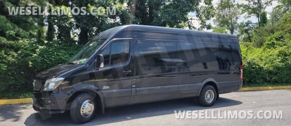 2016 Mercedes-Benz Sprinter Sprinter for Sale in Arlington, VA - Photo 3