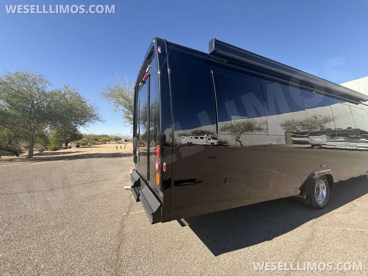 Limo Bus for Sale in SCOTTSDALE, AZ - Photo 3