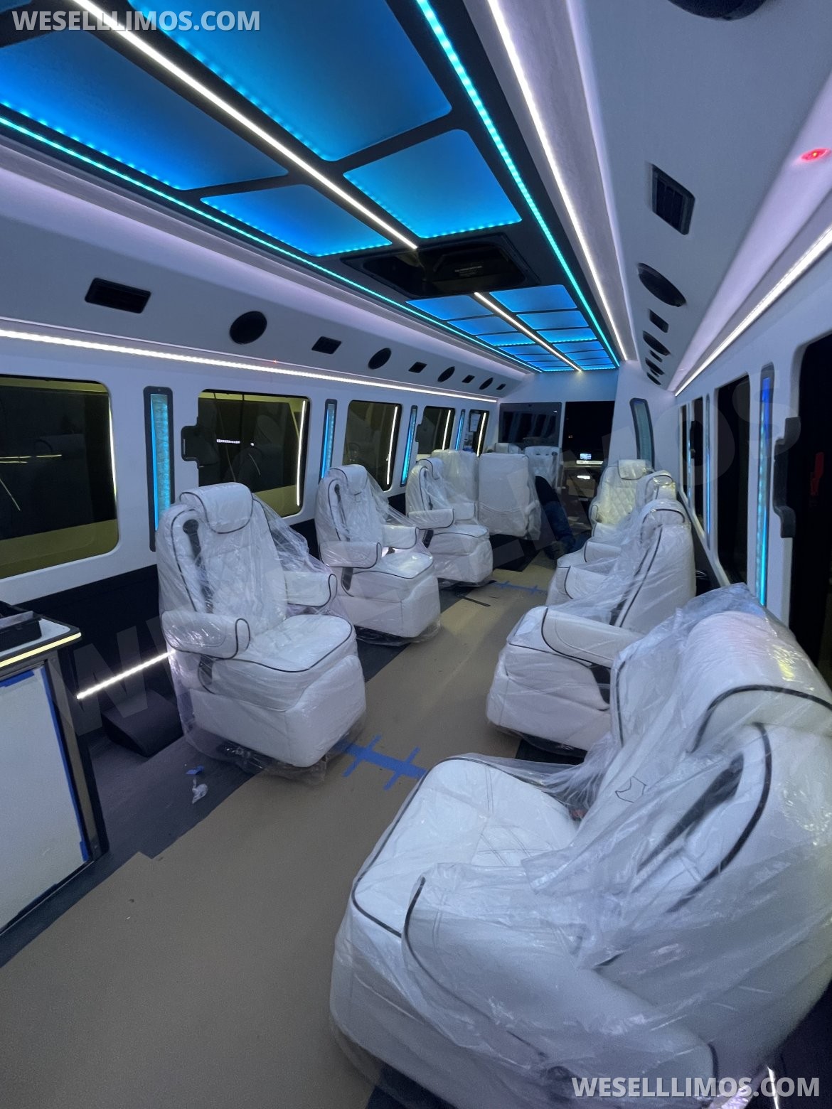 Limo Bus for Sale in SCOTTSDALE, AZ - Photo 7