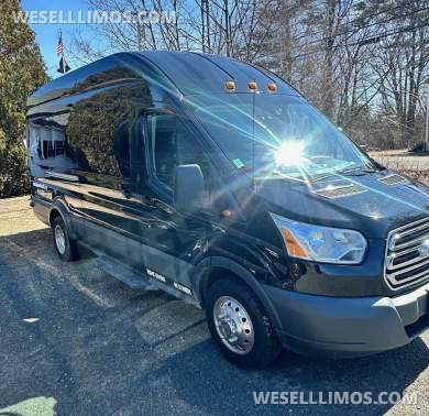 2017 Ford Transit HD 350 XLT - Low Mileage - 15 Passenger Van - Sprinter for Sale in York, ME - Photo 10