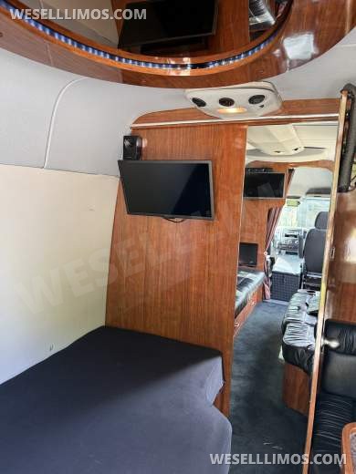 2012 Mercedes-Benz Sprinter 3500 Dually Sprinter - Conversion Luxury Limo - Sprinter for Sale in Lafayette, LA - Photo 8