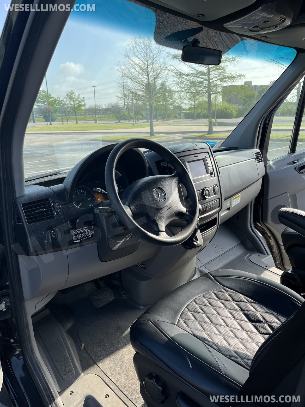 Limo Bus for Sale in Dallas, AL - Photo 12