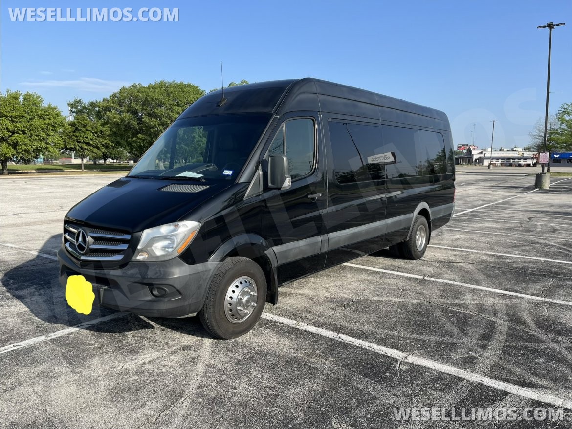 Limo Bus for Sale in Dallas, AL - Main Photo