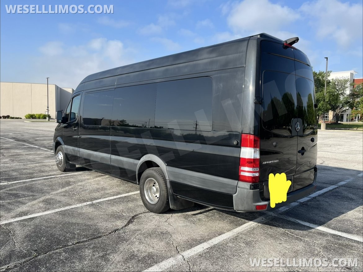 Limo Bus for Sale in Dallas, AL - Photo 4