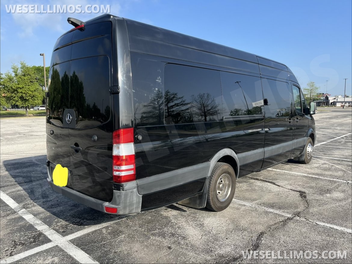 Limo Bus for Sale in Dallas, AL - Photo 5