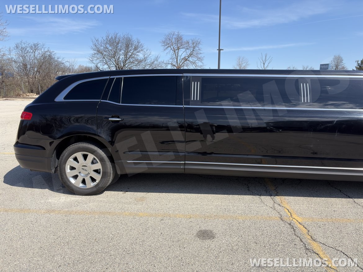 Limousine for Sale in Chicago, IL - Photo 6